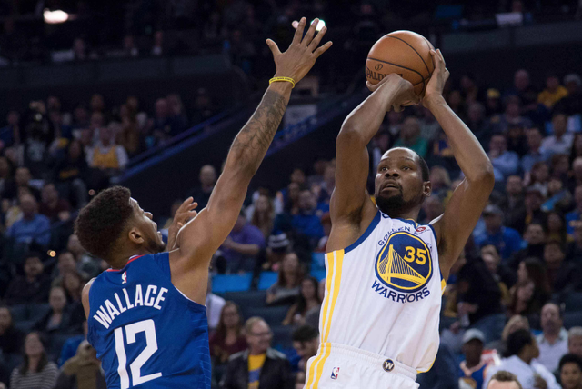 主裁晒照 主裁晒照