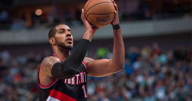 形成了鲜明 形成了鲜明