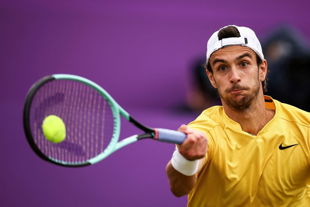 新生代的希 新生代的希