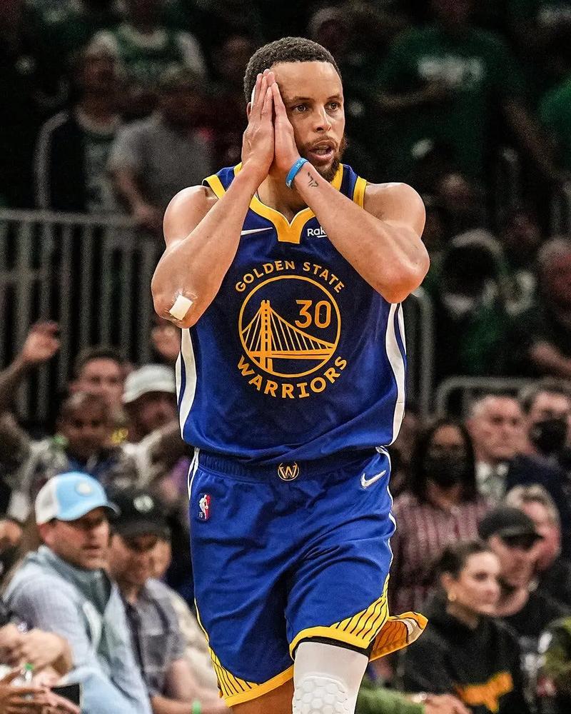 浓眉的年龄 浓眉的年龄